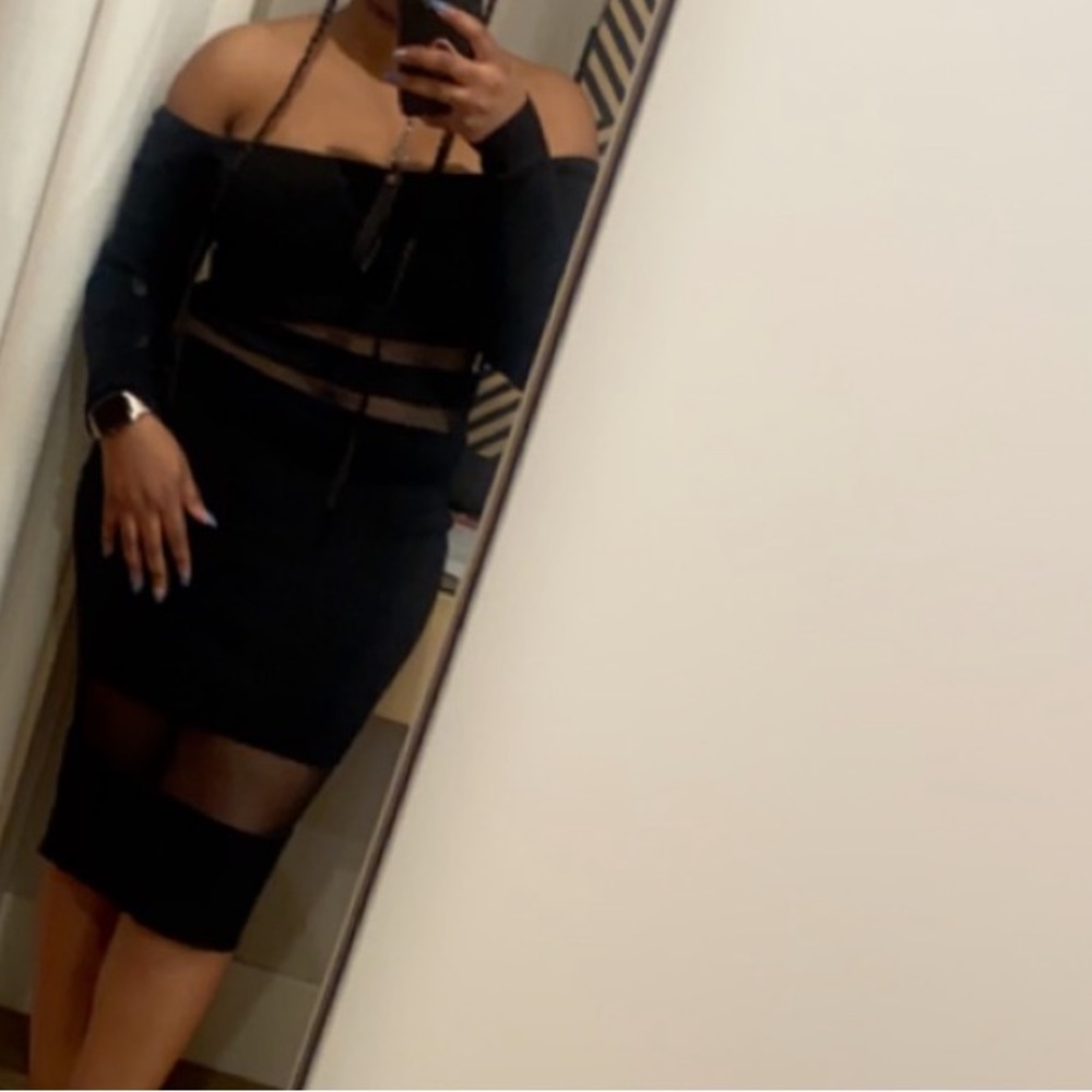 Mesh Dress - Picture 2 of 2